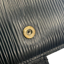 Load image into Gallery viewer, LOUIS VUITTON Ring Agenda Small Epi Leather Organizer Cover Black