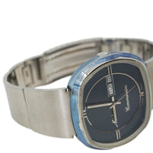 Load image into Gallery viewer, Mido Commander 1970 Day Date Men's Stainless Steel Watch Blue Dial 41MM