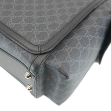 Load image into Gallery viewer, GUCCI Diaper GG Supreme Canvas Messenger Bag Black 495909