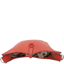 Load image into Gallery viewer, HERMES Evelyne PM Clemence Leather Crossbody Bag Red