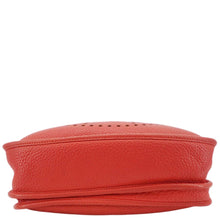 Load image into Gallery viewer, HERMES Evelyne PM Clemence Leather Crossbody Bag Red
