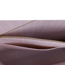 Load image into Gallery viewer, LOUIS VUITTON Onthego GM By The Pool Raffia Canvas Tote Bag Multicolor