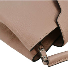 Load image into Gallery viewer, LOUIS VUITTON Capucines MM Taurillon Leather Satchel Bag Pink