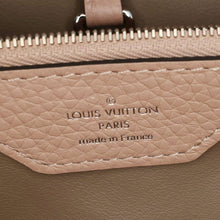 Load image into Gallery viewer, LOUIS VUITTON Capucines MM Taurillon Leather Satchel Bag Pink