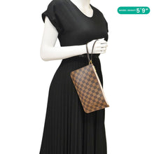 Load image into Gallery viewer, LOUIS VUITTON Neverfull Pochette Damier Ebene Wristlet Rose Ballerine