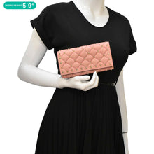 Load image into Gallery viewer, VALENTINO Garavani Rockstud Spike Leather Wallet Dusty Pink