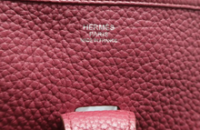 Load image into Gallery viewer, Hermes Evelyne Leather Shoulder bag Red