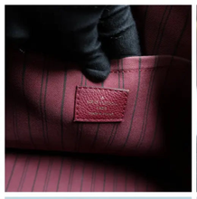 Load image into Gallery viewer, Louis Vuitton Mazarine PM Empreinte Shoulder Bag Raisin