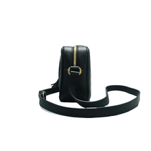 Load image into Gallery viewer, Gucci Soho Pebbled Calfskin Small Disco Bag Black