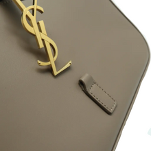 Load image into Gallery viewer, Yves Saint Laurent Leather Shoulder Bag Beige