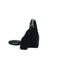 Load image into Gallery viewer, PRADA Re-Edition 2005 Nylon Shoulder Bag Black
