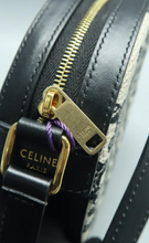 Load image into Gallery viewer, Celine Fabric Shoulder bag Bicolor