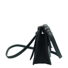 Load image into Gallery viewer, CHANEL Retro Class Flap Caviar Quilted Medium Shoulder Bag Black