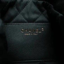 Load image into Gallery viewer, CHANEL 22 Leather Satchel Bag Black