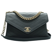 Load image into Gallery viewer, Chanel Leather Shoulder Bag Black