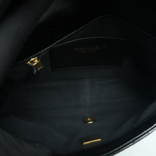 Load image into Gallery viewer, Chanel Leather Shoulder Bag Black