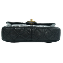 Load image into Gallery viewer, Chanel Leather Shoulder Bag Black