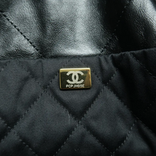 Load image into Gallery viewer, Chanel Leather Shoulder Bag Black