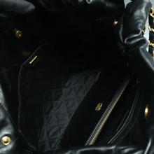 Load image into Gallery viewer, Chanel Leather Shoulder Bag Black