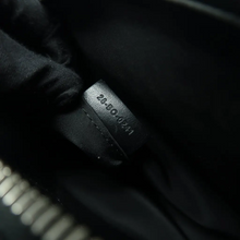 Load image into Gallery viewer, Christian Dior World Tour Saddle Leather Belt Bag Black