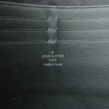 Load image into Gallery viewer, Louis Vuitton Pochette Jour Damier Graphite Canvas Clutch Bag Black
