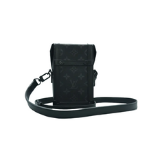 Load image into Gallery viewer, Louis Vuitton Trunk Vertical Monogram Canvas Shoulder Bag Black