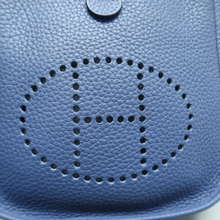 Load image into Gallery viewer, HERMES Evelyne Leather Shoulder Bag Blue