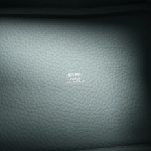 Load image into Gallery viewer, HERMES Picotin 18 Leather Tote Bag Blue