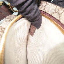 Load image into Gallery viewer, Gucci Blondie GG Supreme Monogram Textured Dollar Calfskin Belt Bag Beige