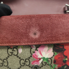 Load image into Gallery viewer, GUCCI Dionysus Leather Shoulder Bag Brown