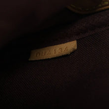 Load image into Gallery viewer, Louis Vuitton Favorite MM Monogram Canvas Crossbody Bag Brown