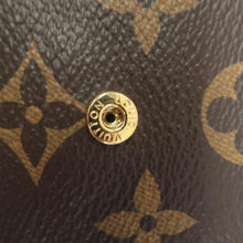 Load image into Gallery viewer, Louis Vuitton Pochette Felicie Dog Monogram Chain Crossbody Bag Brown