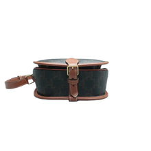 Load image into Gallery viewer, CELINE Folco Leather Shoulder Bag Brown