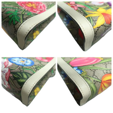 Load image into Gallery viewer, GUCCI Canvas Shoulder Bag Brown