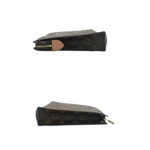 Load image into Gallery viewer, LOUIS VUITTON Toiletry Pouch 26 Monogram Canvas Clutch Bag Brown