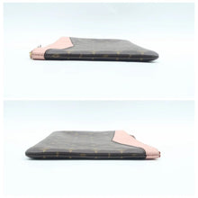 Load image into Gallery viewer, LOUIS VUITTON Daily Monogram Canvas Clutch Bag Bicolor