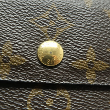 Load image into Gallery viewer, Louis Vuitton Monogram Canvas Wallet Brown