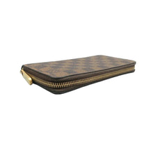 Load image into Gallery viewer, LOUIS VUITTON Damier Ebene Canvas Zippy Wallet Brown