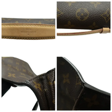 Load image into Gallery viewer, LOUIS VUITTON Metis Monogram Canvas Satchel Bag Brown