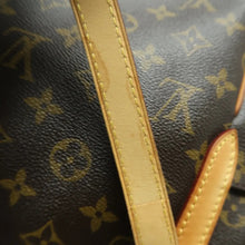 Load image into Gallery viewer, LOUIS VUITTON Totally Monogram Canvas Shoulder Bag Brown