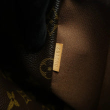 Load image into Gallery viewer, LOUIS VUITTON Totally Monogram Canvas Shoulder Bag Brown