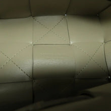 Load image into Gallery viewer, BOTTEGA VENETA Cassette Leather Shoulder Bag Green