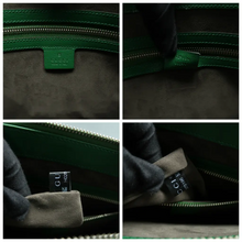 Load image into Gallery viewer, GUCCI Leather Shoulder Bag Green