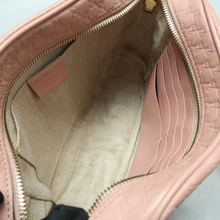 Load image into Gallery viewer, GUCCI Bree Leather Shoulder Bag Pink