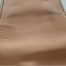 Load image into Gallery viewer, GUCCI Emily GG Leather Shoulder Bag Pink