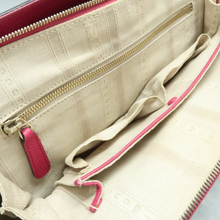 Load image into Gallery viewer, Gucci Leather Satchel Bag Pink