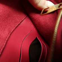 Load image into Gallery viewer, Louis Vuitton Leather Shoulder Bag Red