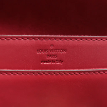 Load image into Gallery viewer, Louis Vuitton Leather Shoulder Bag Red