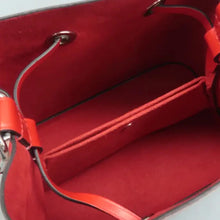 Load image into Gallery viewer, Louis Vuitton NeoNoe EPI Leather Satchel Bag Pink