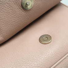 Load image into Gallery viewer, GUCCI Soho Chain Leather Shoulder Bag Pink